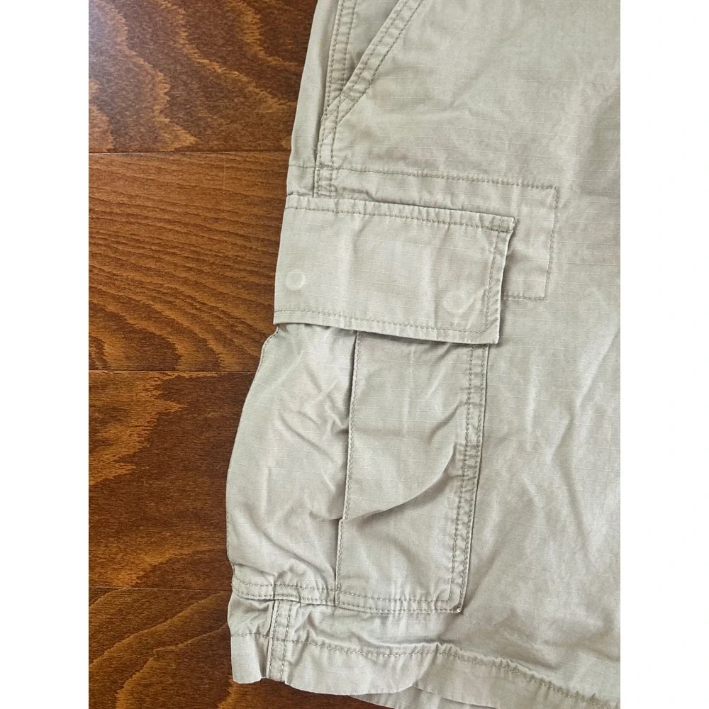 Levi Strauss & Co‎ Mens Khaki Tan Ripstop Cargo Shorts Size 34 Utility Casual